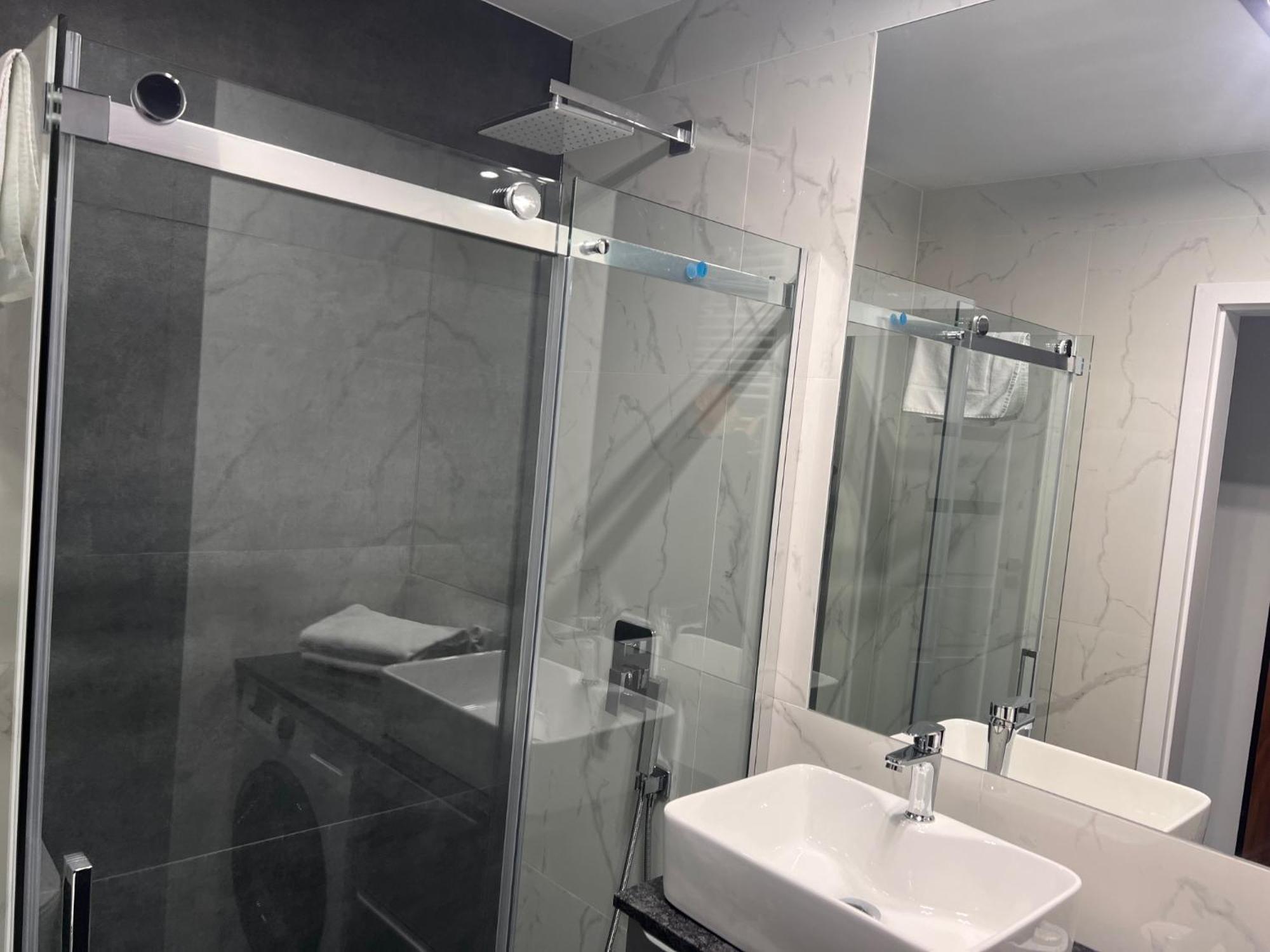 Apartamenty Platinex 1 Krakau Exterior foto